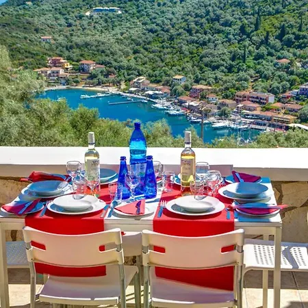 Villa Sleeps 6 Pool *