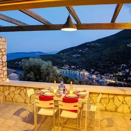 Sleeps 6 Pool * Sivota (Lefkada)
