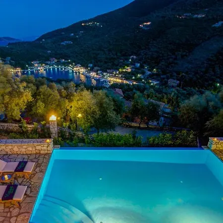 Sleeps 6 Pool Villa
