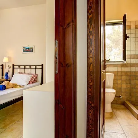 Sleeps 6 Pool Sivota (Lefkada)