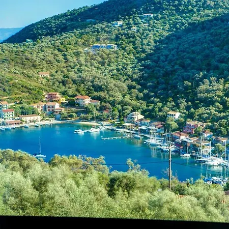 Sleeps 6 Pool Villa Sivota (Lefkada)